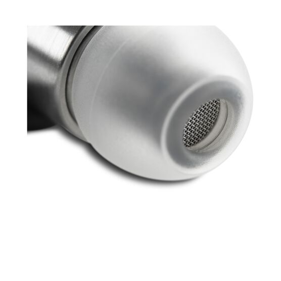 K3003 - Aluminum - Reference class 3-way earphones delivering AKG reference sound. - Detailshot 1