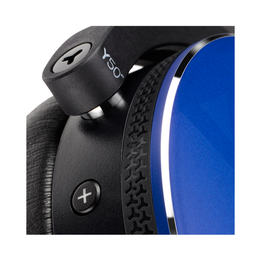 Y50BT - Blue - Premium portable Bluetooth speaker with quad microphone conferencing system - Detailshot 2 image number null
