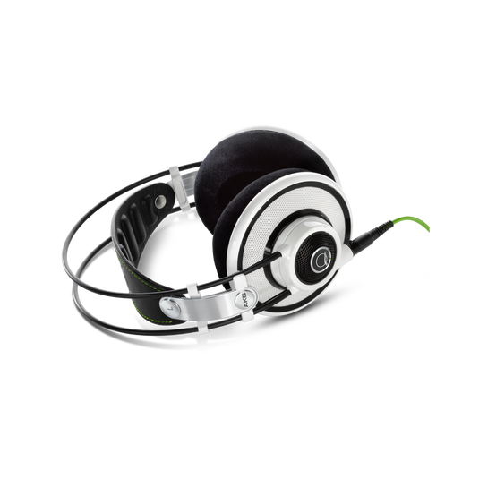 Q701 - White - Quincy Jones Signature line, Reference-Class Premium Headphones - Detailshot 1 image number null